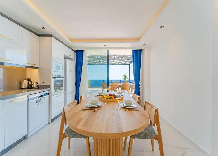 Superpose Apartment Kas